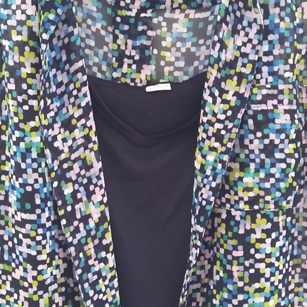 Liz Claiborne sleeveless top